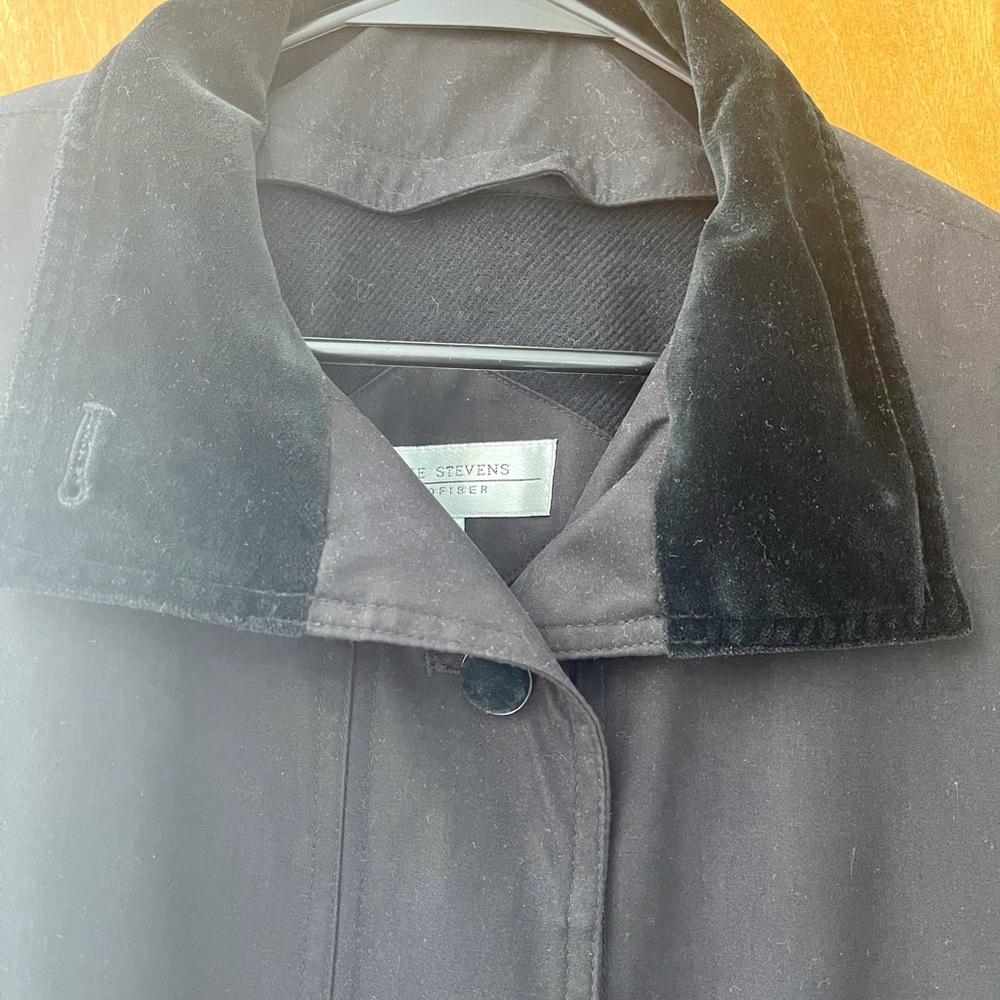 Valerie Stevens black trench coat - Picture 8 of 10